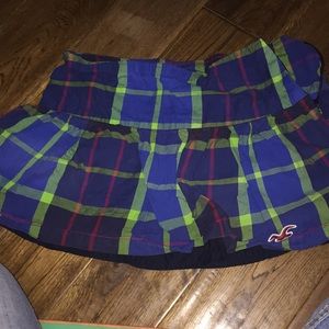 Plaid hollister skirt
